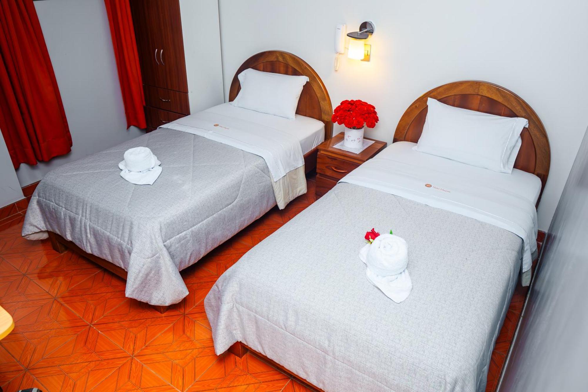 Hotel Mayros Satipo Bagian luar foto